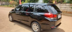 Mobilio E at 2014 -HONDA - Gambar 4