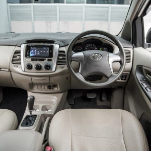 Toyota INNOVA 2.0 G AT -2015 - Gambar 2