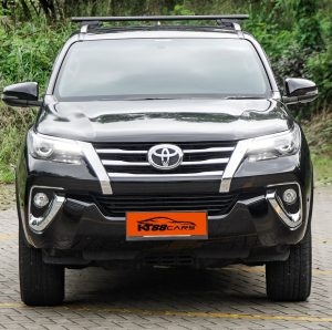 Toyota Fortuner Vrz 2.4 AT 2020