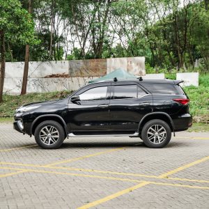 Toyota Fortuner Vrz 2.4 AT 2020 - Gambar 4