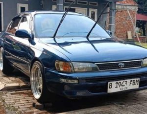 Toyota Great Corolla 1995