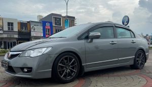 Honda Civic Fd matic 2010