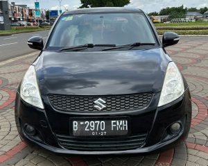 Suzuki SWIFT GL MANUAL 2012