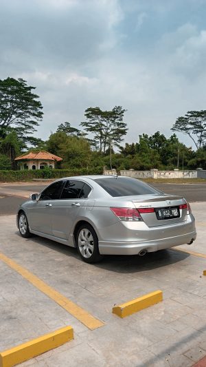 Honda Accord VTI-L AT 2009 - Gambar 3